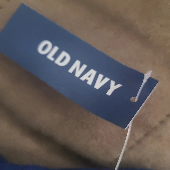 * Host Pick* Old Navy Maternity 3/4 Sleeve Shirt - Picture 4 of 4